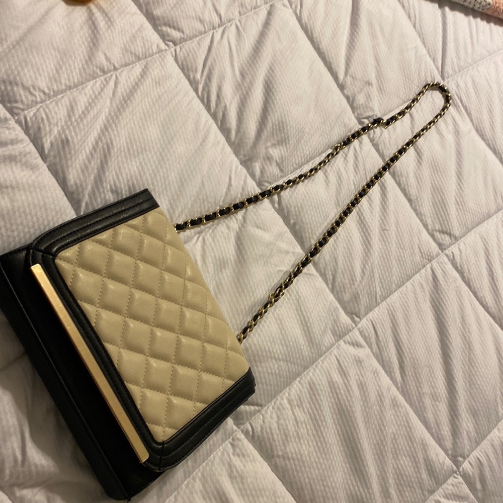 Crossbody boutique purse